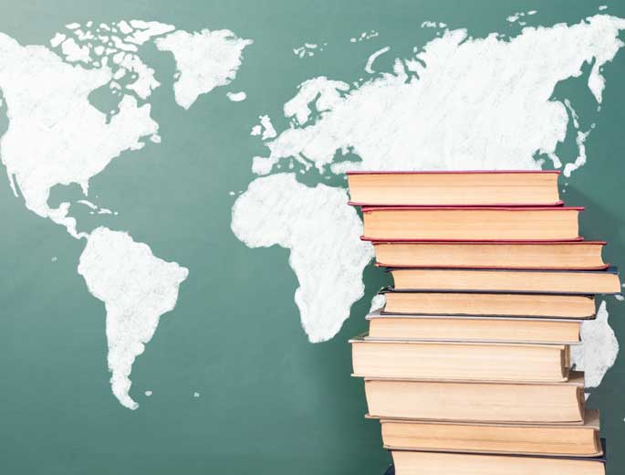 Einzigartige Wörter Weltkarte mit Büchern